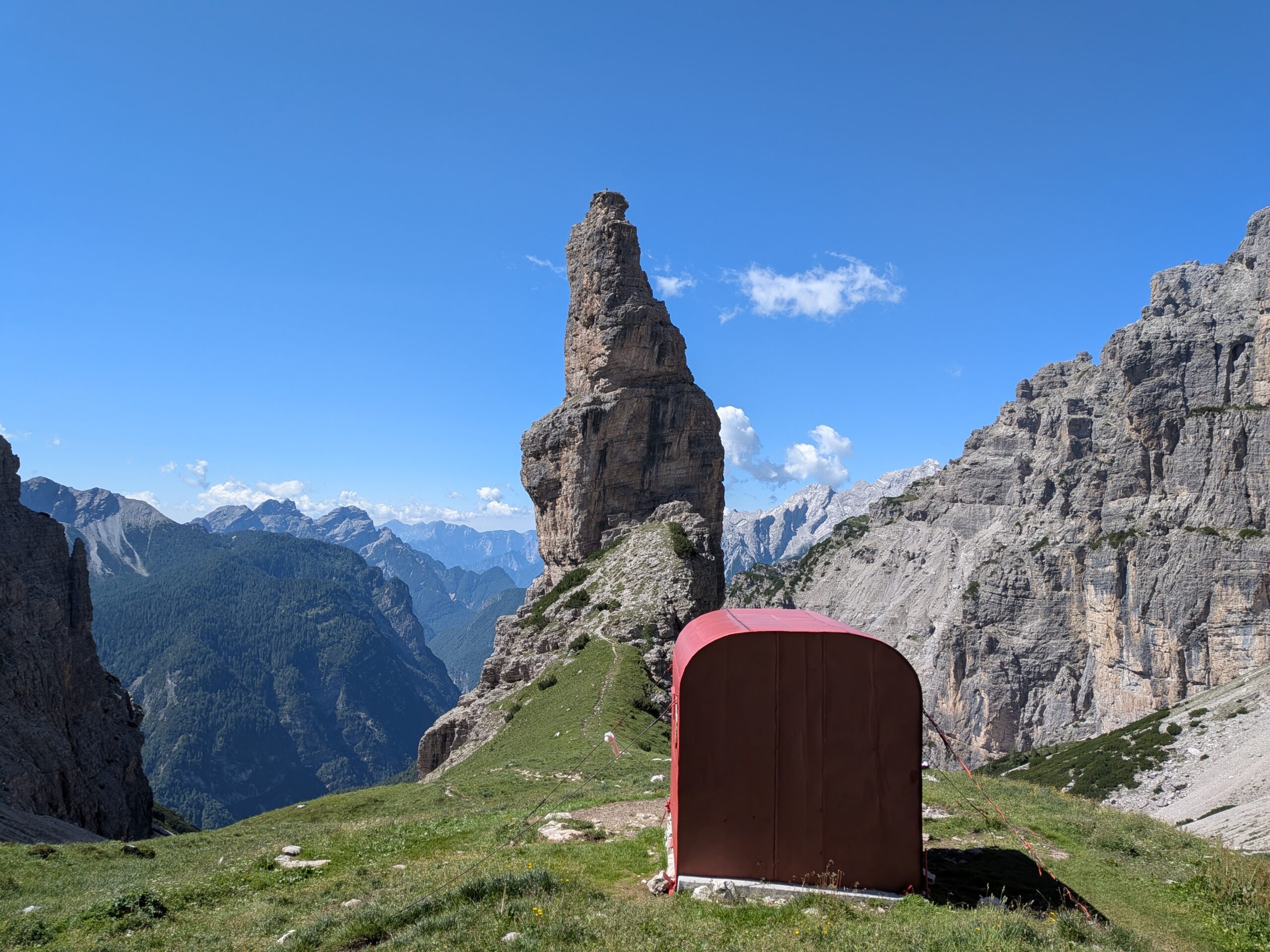 bivacco perugini e campanile di val montanaia